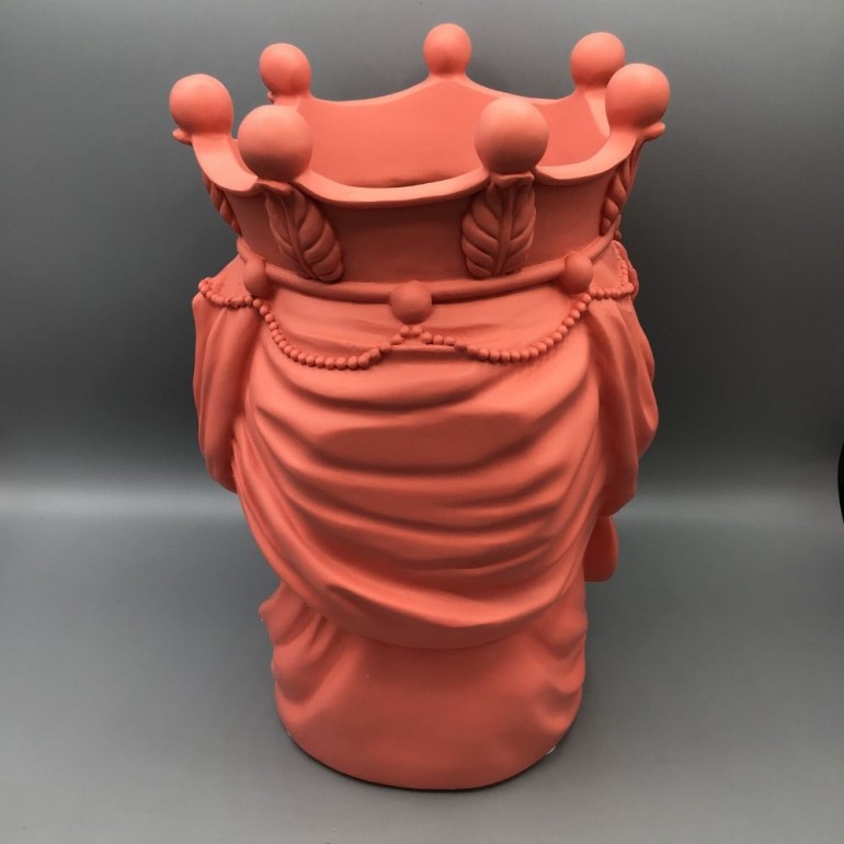 Coppia di Vasi Teste di Moro in Resina colore Argilla, altezza 28 cm