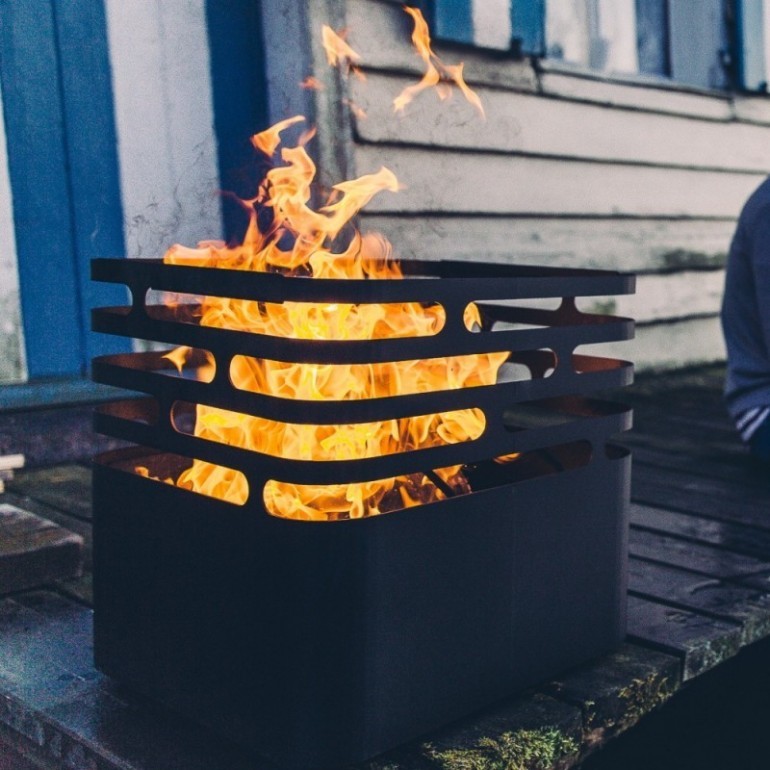 CUBE Höfats braciere da esterno corten design con griglia barbecue con accessori