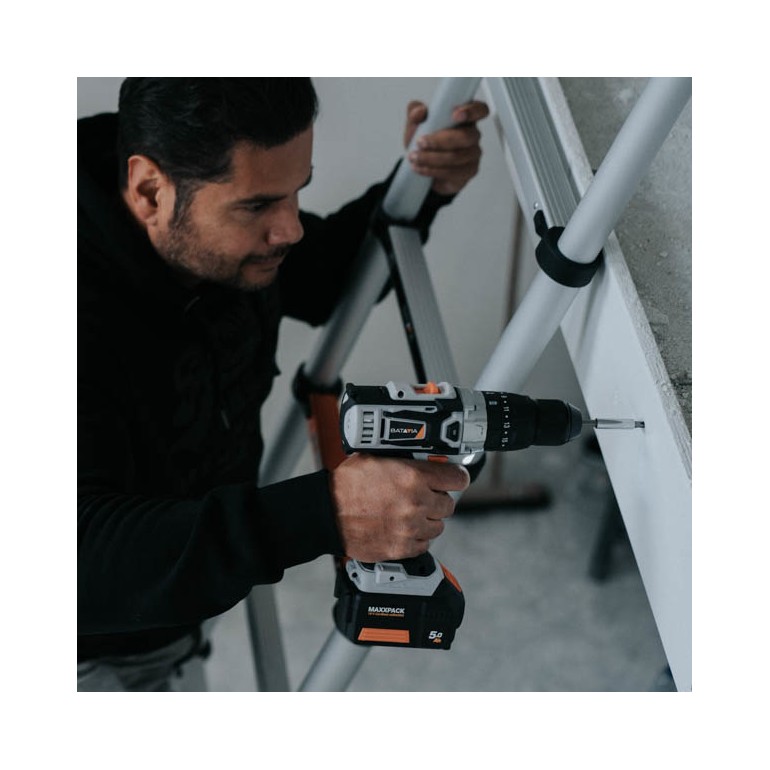 BATAVIA Trapano a percussione a batteria 18V MAXXPACK | incl. 2 batterie da 2,0 Ah e caricabatterie rapido