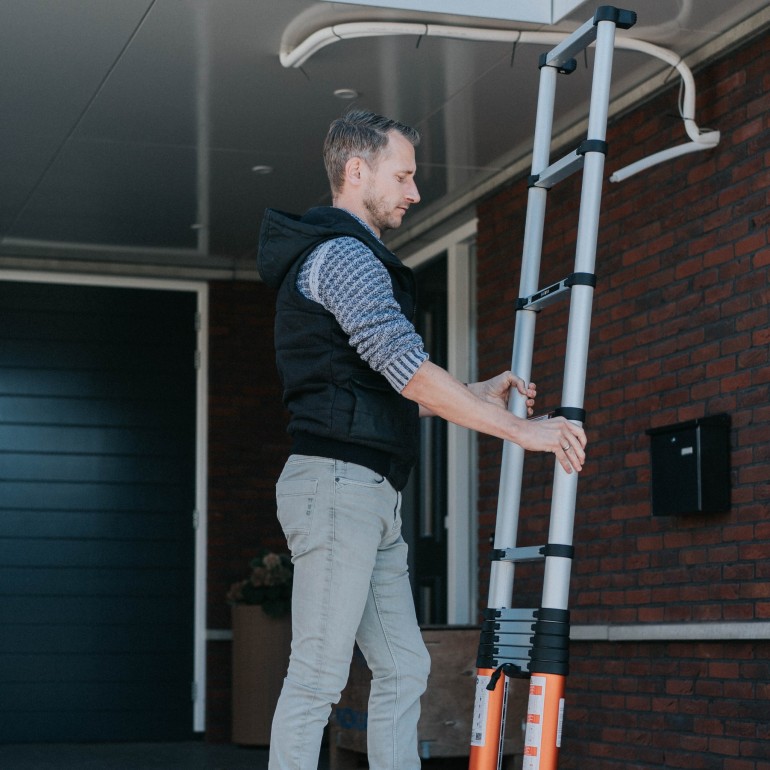 BATAVIA Scala Telescopica GIRAFFE AIR 3.81M | Con Antiscivolo