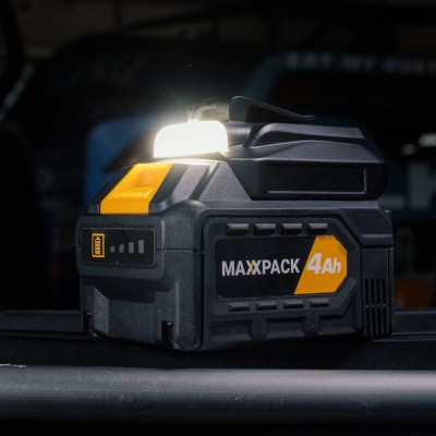 BATAVIA Batteria Adattatore USB e Torcia 18V MAXXPACK | escl. Caricabatterie