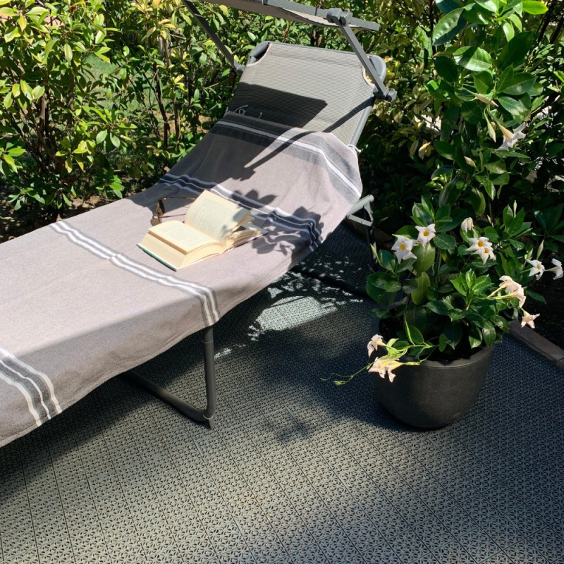 SET 22 Piastrelle Multiplate 30x30 in plastica forate resistenti flessibili per esterno giardino