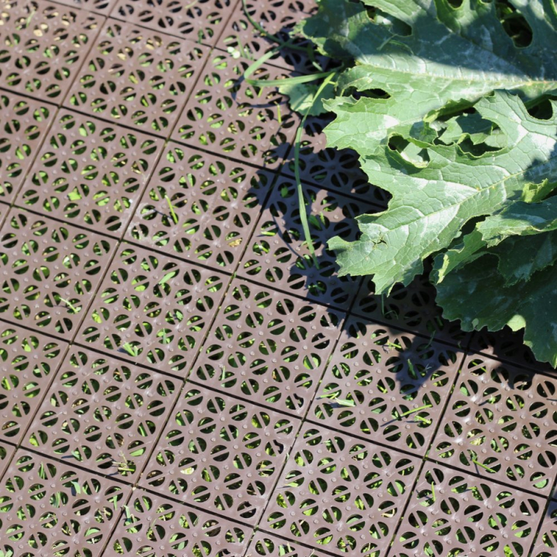 SET 56 Piastrelle Multiplate 30x30 in plastica forate resistenti flessibili per esterno giardino