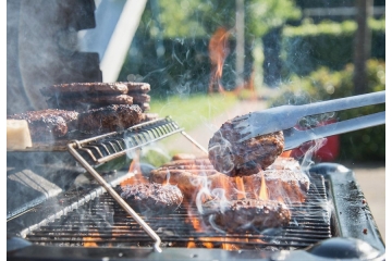 Come fare il barbecue a carbonella